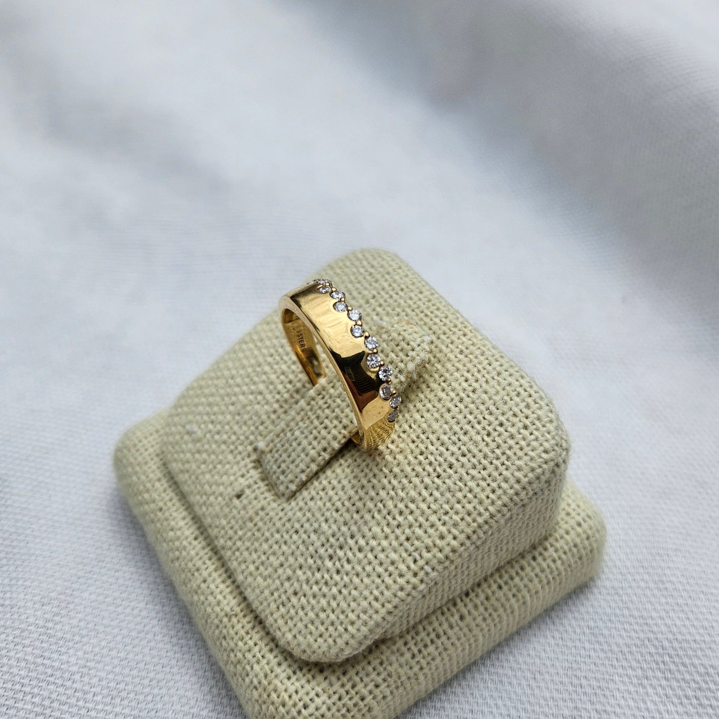 Edge Ring