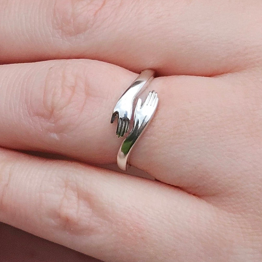 Hug Ring